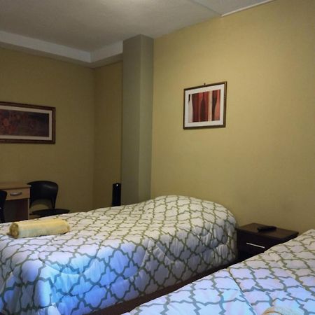 Give House Bed and Breakfast Guatemala-Stad Buitenkant foto